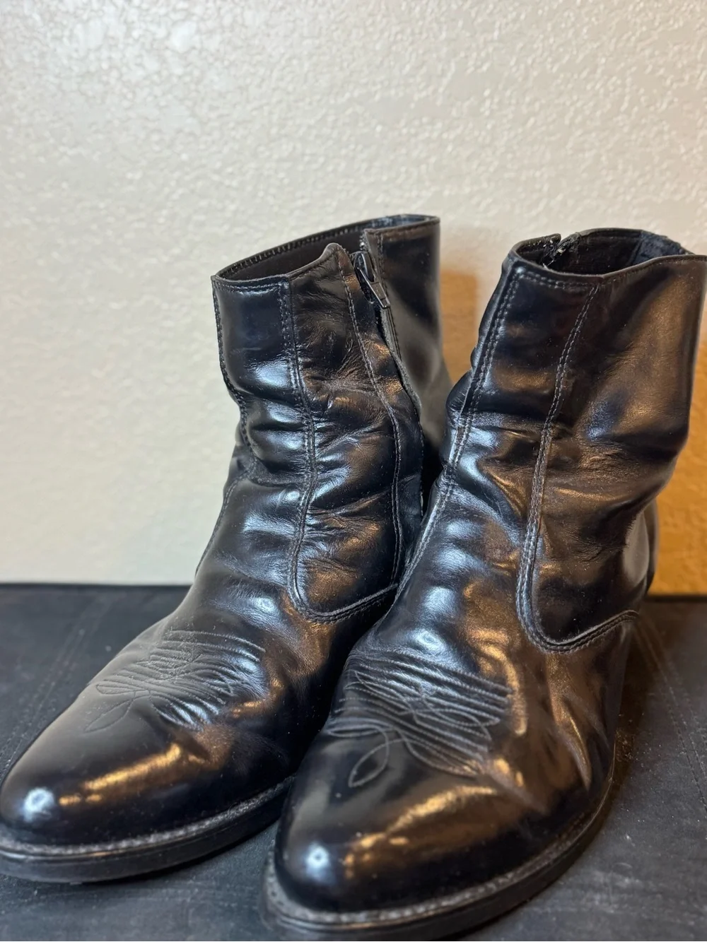 Laredo Men's Black Leather Ankle Boots